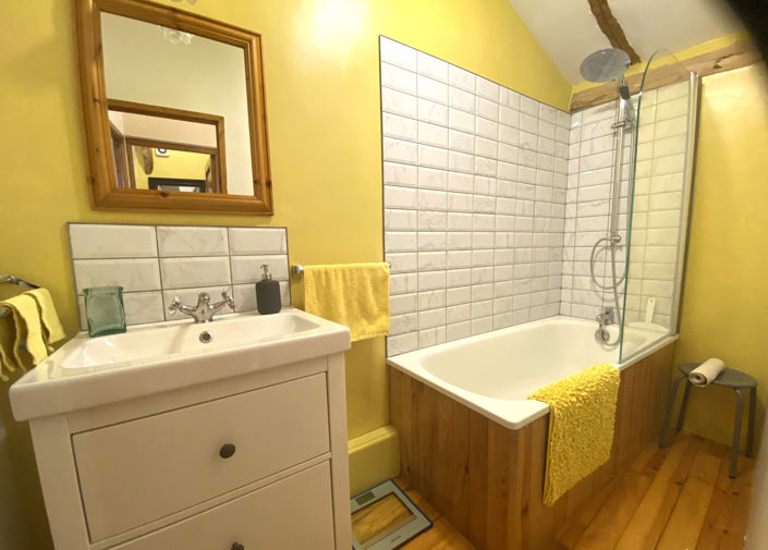 Image No.10-4 Bed House for sale