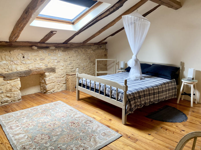 Image No.13-4 Bed House for sale