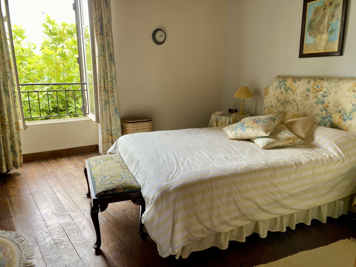 Image No.9-4 Bed House for sale