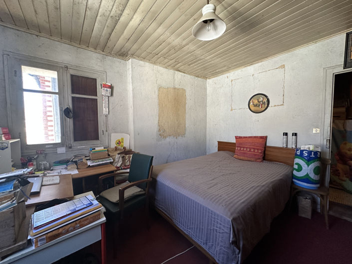 Image No.3-1 Bed House for sale