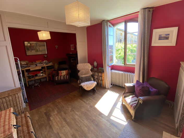 Image No.21-3 Bed House for sale