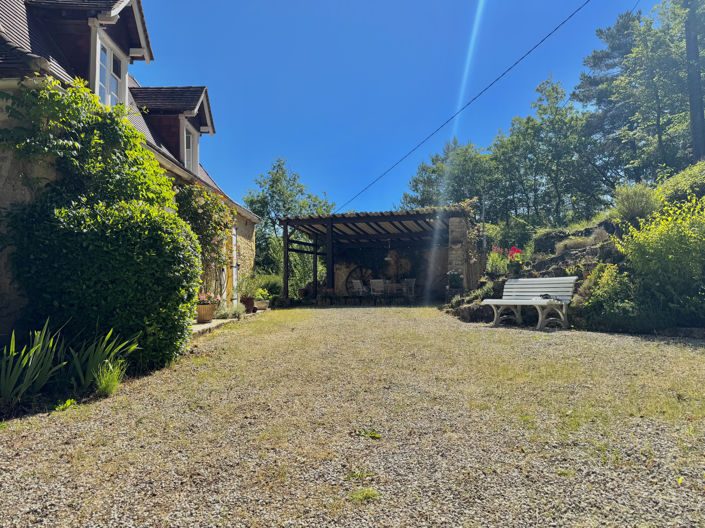 Image No.24-3 Bed House for sale