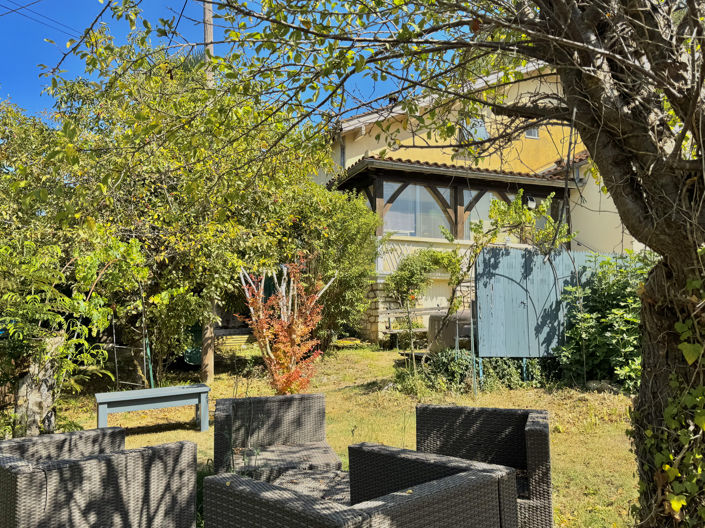 Image No.3-Maison de 3 chambres à vendre à Castels