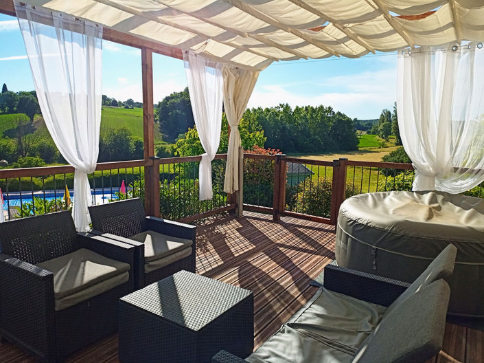 Image No.5-8 Bed House for sale