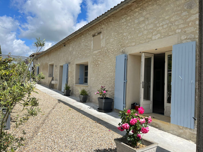 Image No.1-5 Bed House for sale