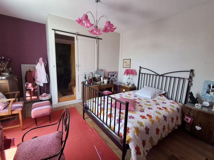 Image No.8-4 Bed House for sale