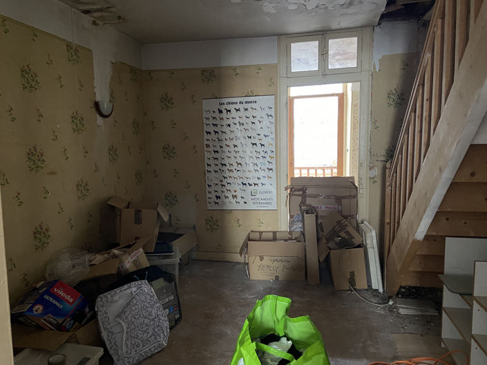 Image No.18-3 Bed Property for sale