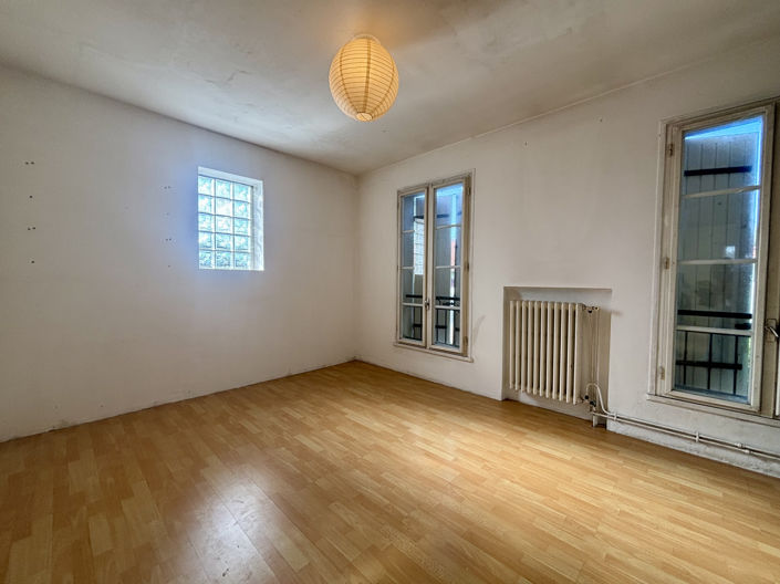 Image No.11-4 Bed House for sale