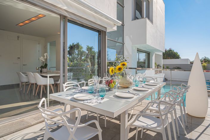 Image No.3-Villa de 4 chambres à vendre à Marbella