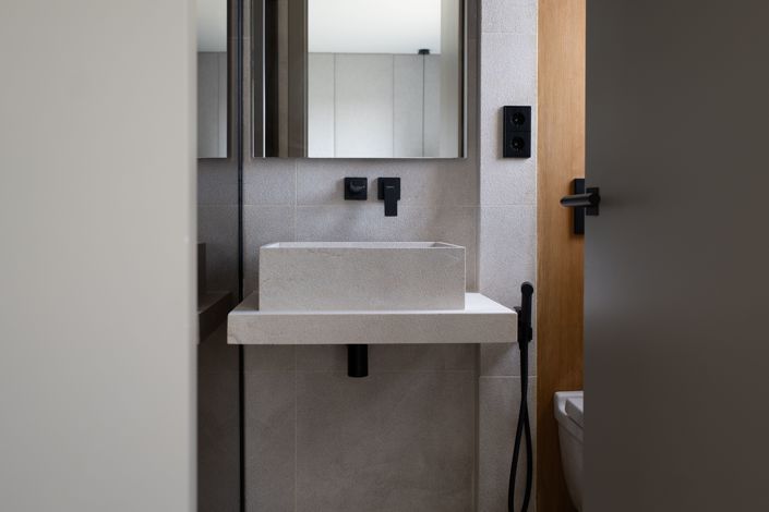 Image No.17-4 Bed Apartment for sale