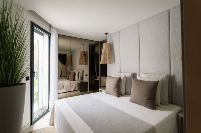 Image No.23-4 Bed Apartment for sale