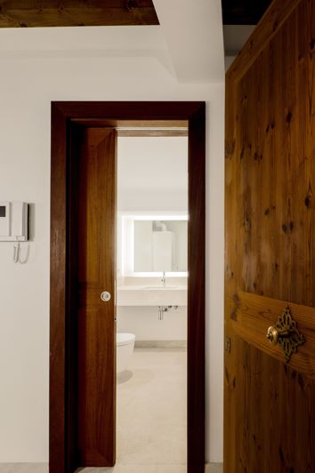 Image No.10-2 Bed House for sale