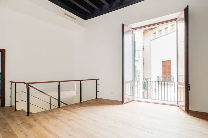Image No.1-3 Bed Apartment for sale