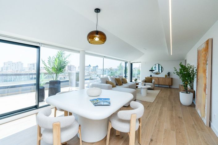 Image No.4-3 Bed Penthouse for sale