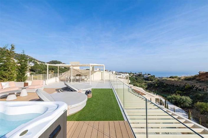 Image No.5-3 Bed Penthouse for sale