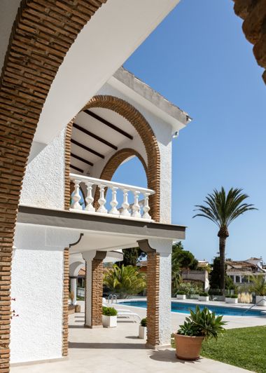 Image No.19-6 Bed Villa for sale