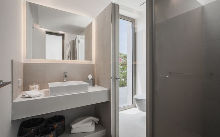 Image No.8-Villa de 5 chambres à vendre à Estepona