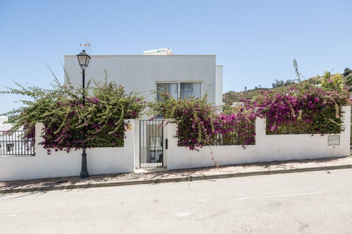 Image No.21-4 Bed Villa for sale