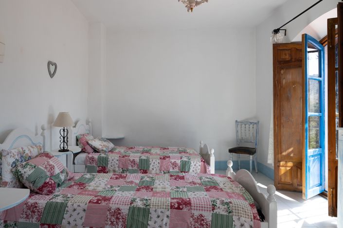 Image No.9-10 Bed Finca for sale