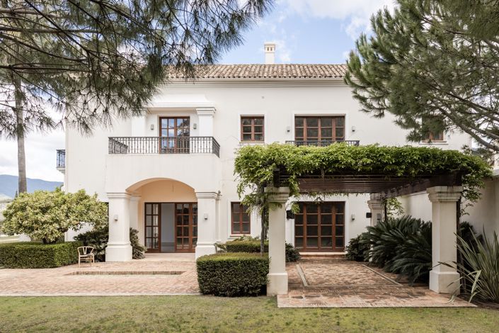 Image No.5-10 Bed Villa for sale