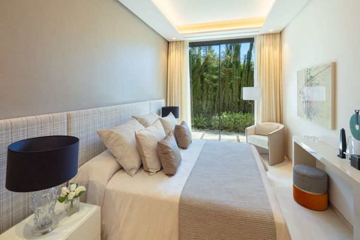 Image No.16-6 Bed Villa for sale