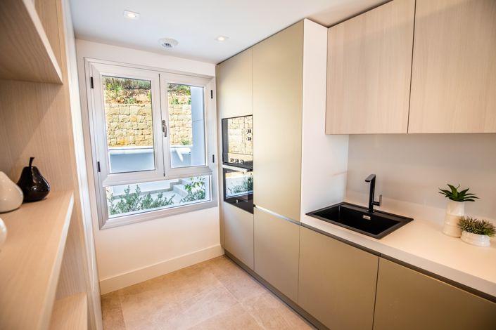 Image No.7-3 Bed Townhouse for sale