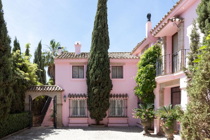 Image No.4-5 Bed Villa for sale