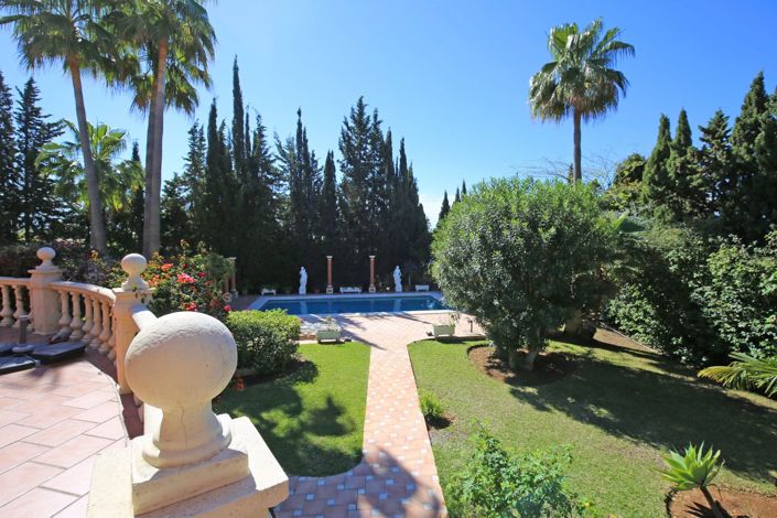Image No.1-Villa de 5 chambres à vendre à Marbella