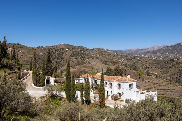 Image No.6-7 Bed Villa for sale