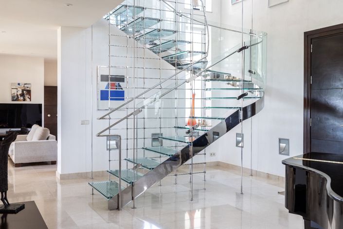 Image No.8-5 Bed Villa for sale