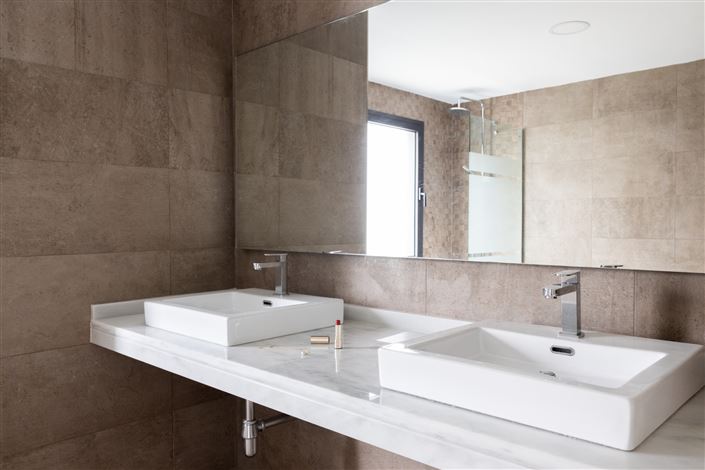 Image No.20-Appartement de 4 chambres à vendre à Málaga City