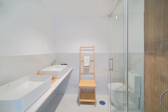 Image No.27-4 Bed Apartment for sale