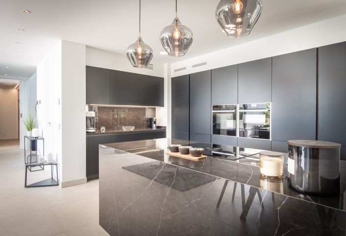 Image No.7-6 Bed Villa for sale