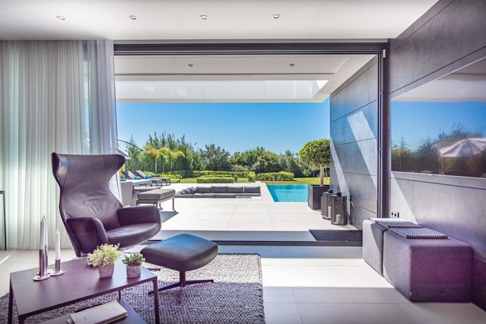 Image No.8-6 Bed Villa for sale