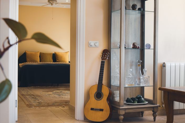 Image No.18-5 Bed House for sale