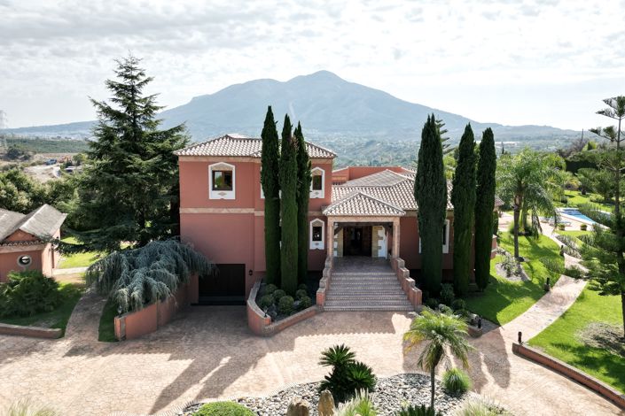 Image No.3-Maison de campagne de 8 chambres à vendre à Coin