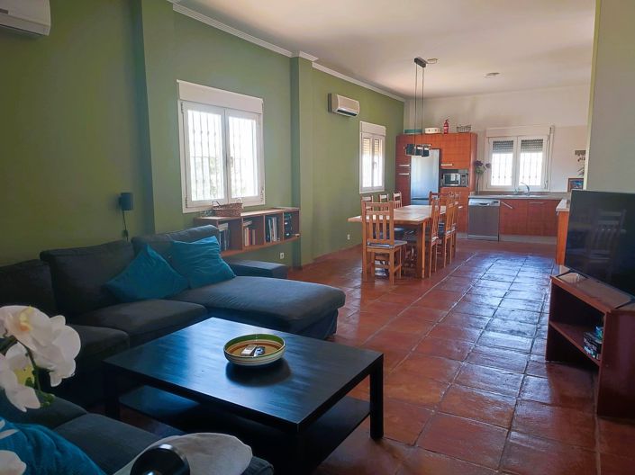 Image No.23-9 Bed House for sale