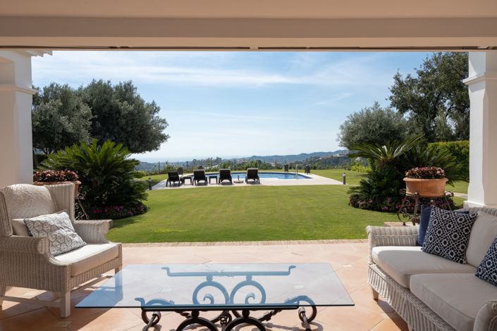 Image No.1-5 Bed Villa for sale