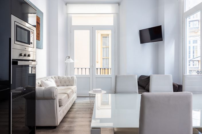 Image No.1-4 Bed Apartment for sale