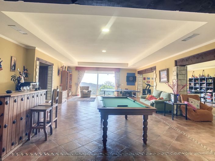 Image No.14-6 Bed Villa for sale