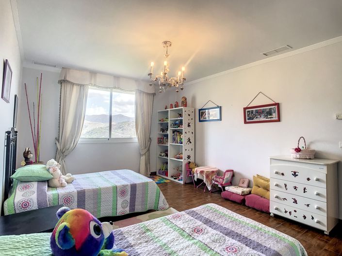 Image No.17-6 Bed Villa for sale