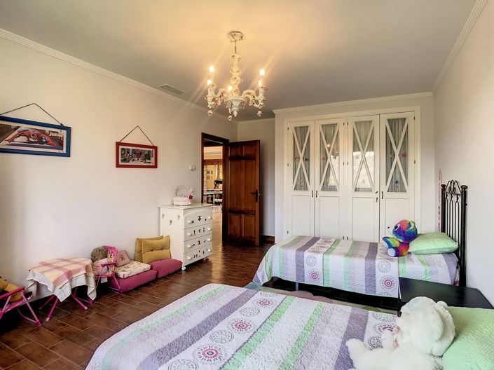 Image No.25-6 Bed Villa for sale