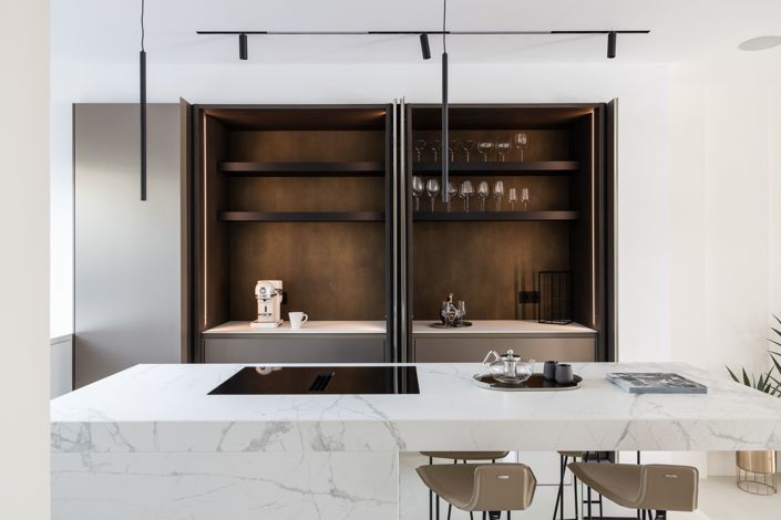 Image No.15-4 Bed Townhouse for sale