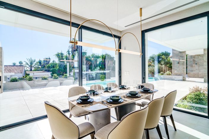 Image No.6-5 Bed Villa for sale