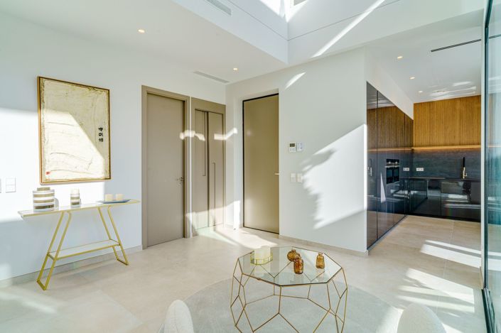 Image No.10-5 Bed Villa for sale