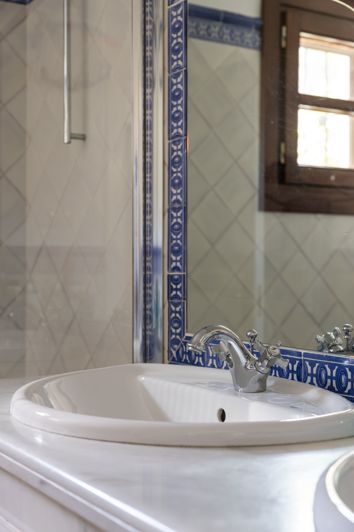 Image No.22-4 Bed House for sale