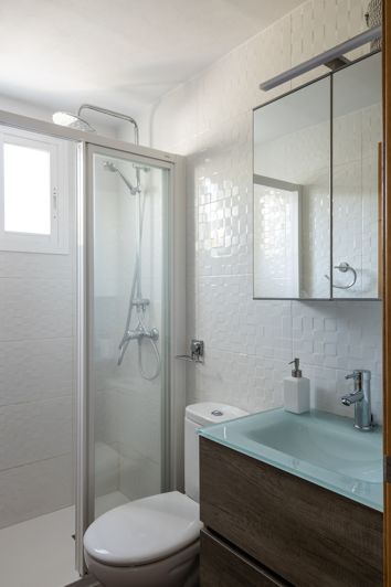 Image No.29-5 Bed Villa for sale