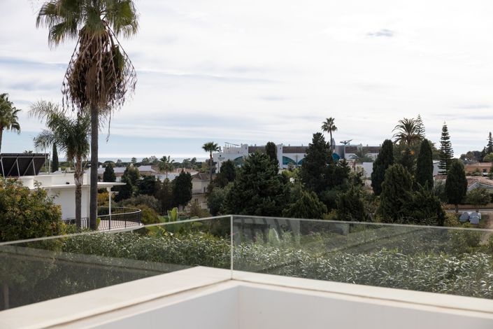 Image No.19-Villa de 6 chambres à vendre à Estepona