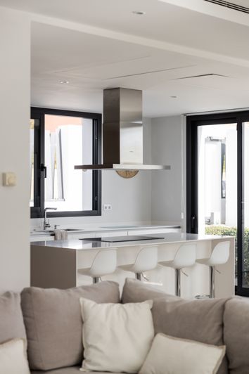 Image No.6-Villa de 6 chambres à vendre à Estepona