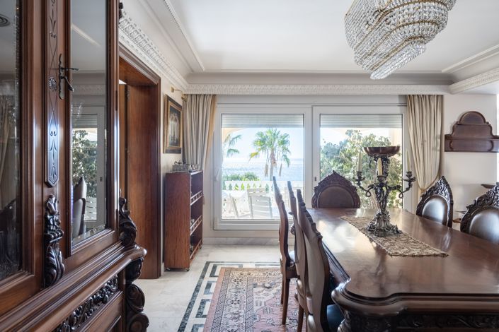 Image No.18-5 Bed Villa for sale